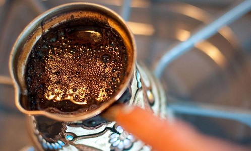 Tips Seduh Kopi Ala Turkish Coffee